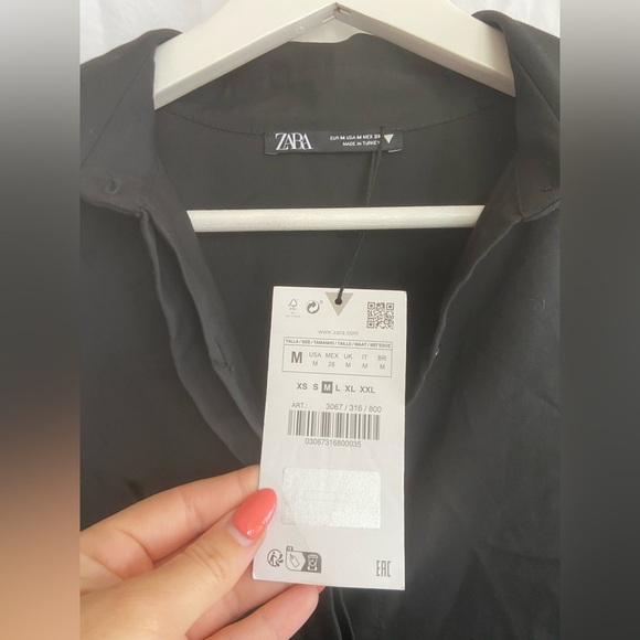 Zara SHIRT STYLE SHORT JUMPSUIT. Black Size Medium NEW - Picture 5 of 13